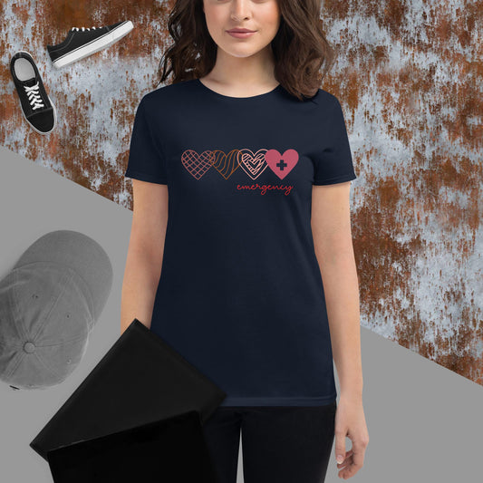 Emergency Nurse <3 T-shirt